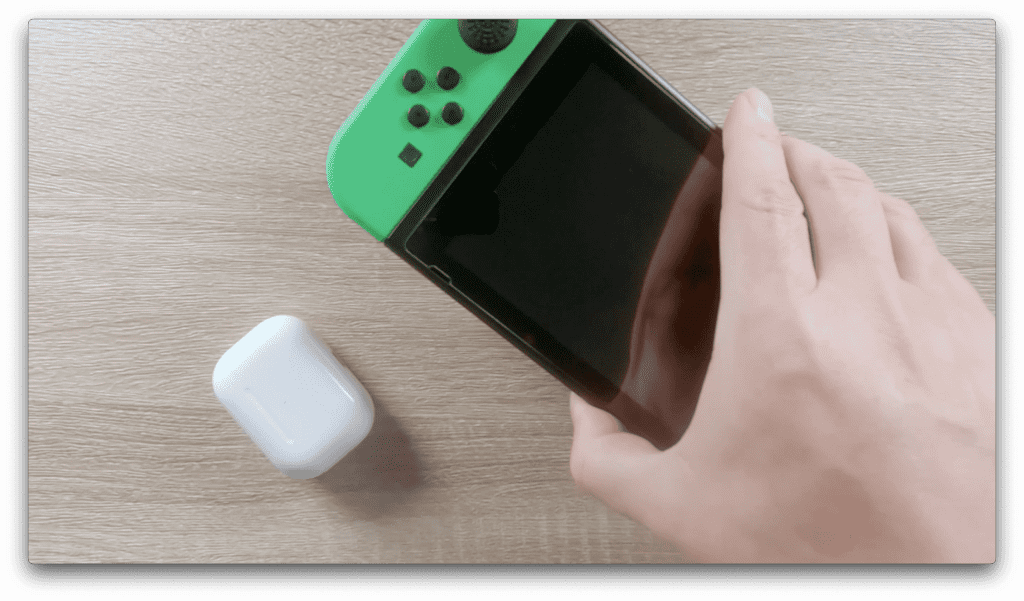 Apple AirPods Nintendo Switch